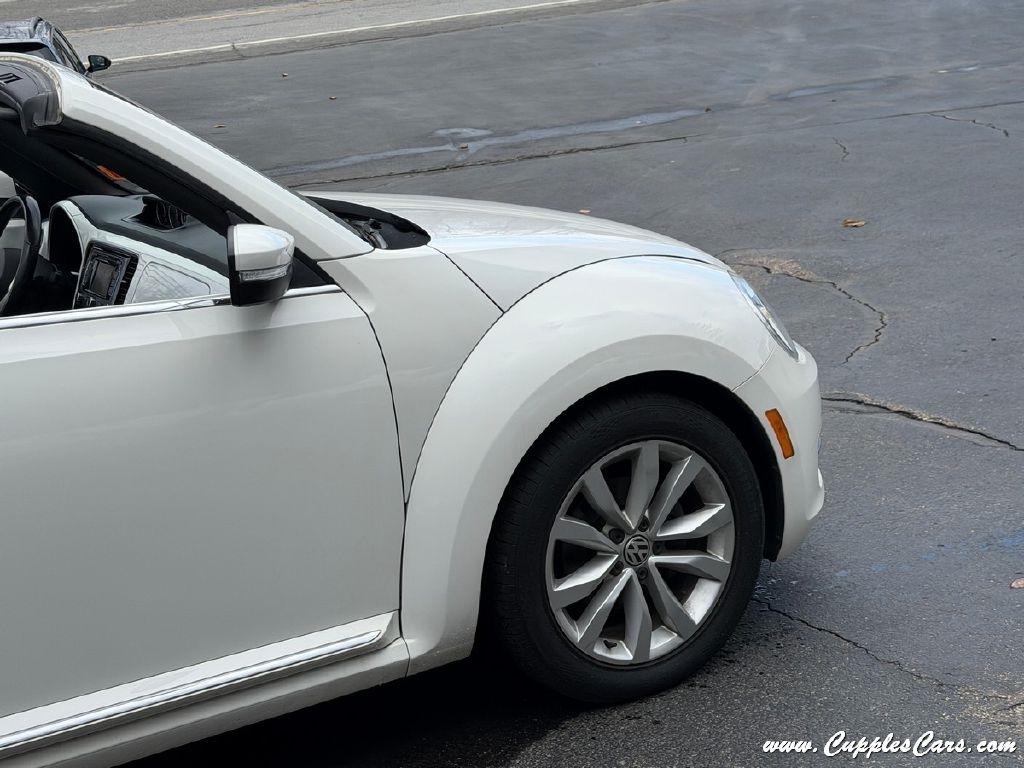 Volkswagen Beetle  2013