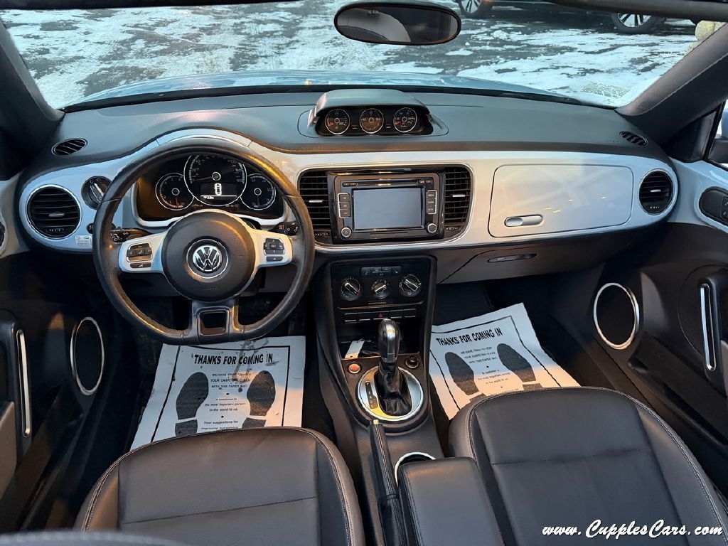Volkswagen Beetle  2013