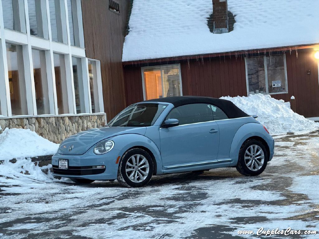 Volkswagen Beetle  2013