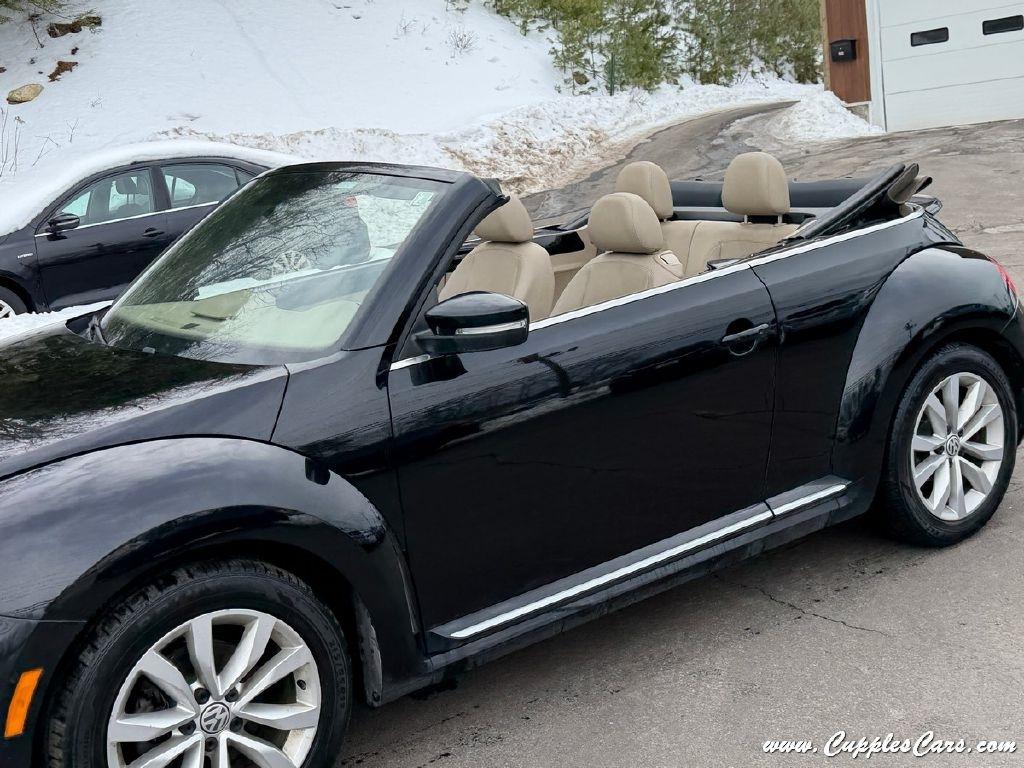 Volkswagen Beetle  2014