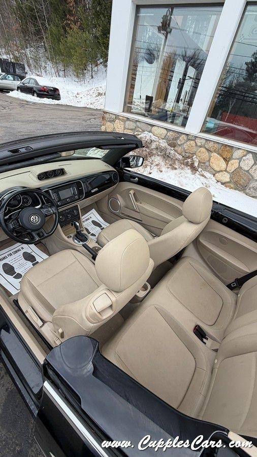 Volkswagen Beetle  2014