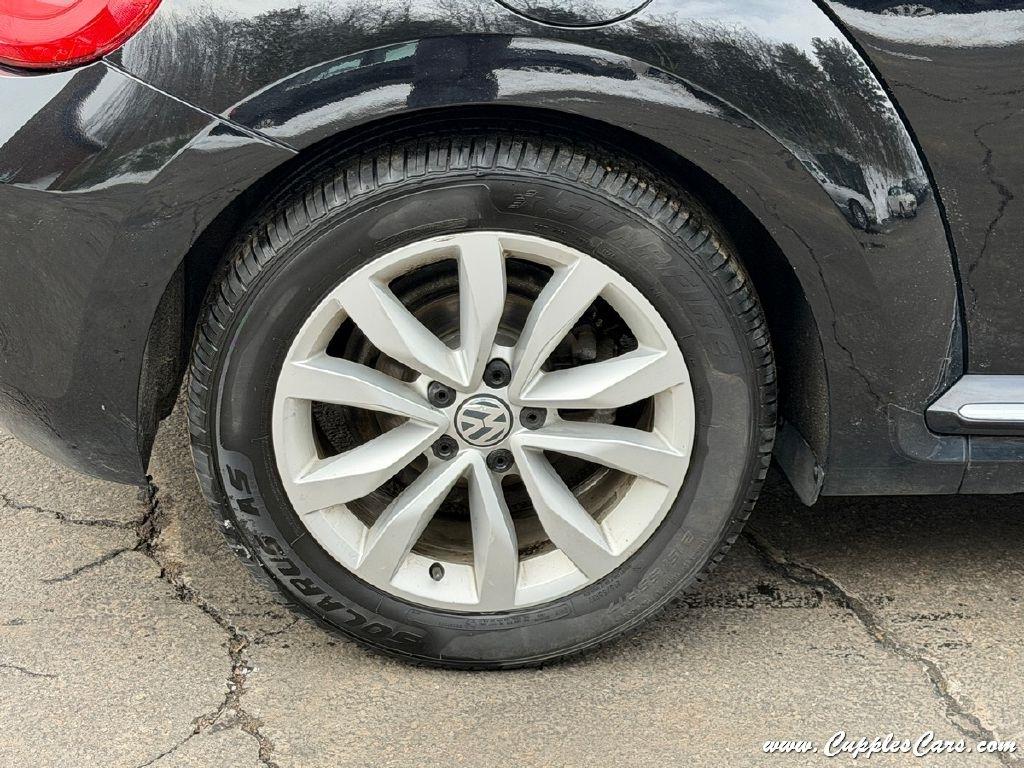 Volkswagen Beetle  2014