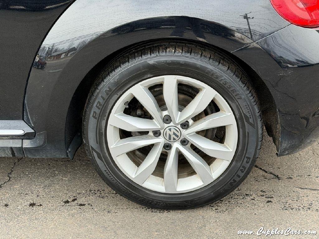 Volkswagen Beetle  2014