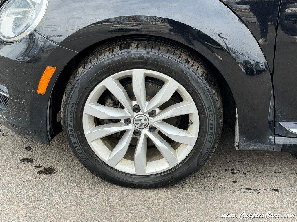 Volkswagen Beetle  2014