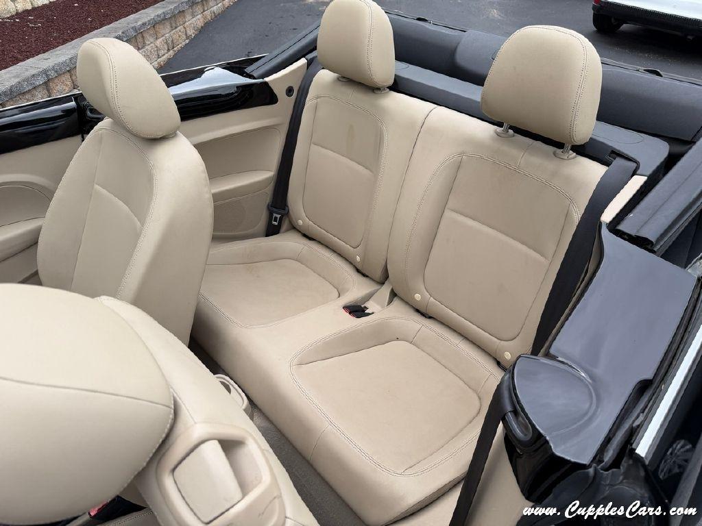 Volkswagen Beetle  2014