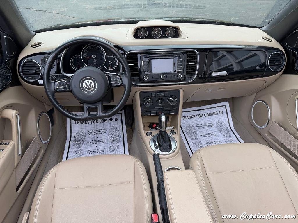 Volkswagen Beetle  2014