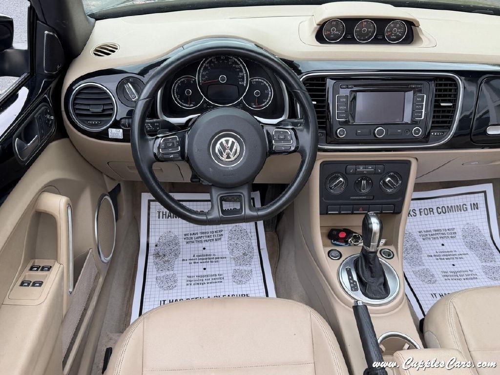 Volkswagen Beetle  2014