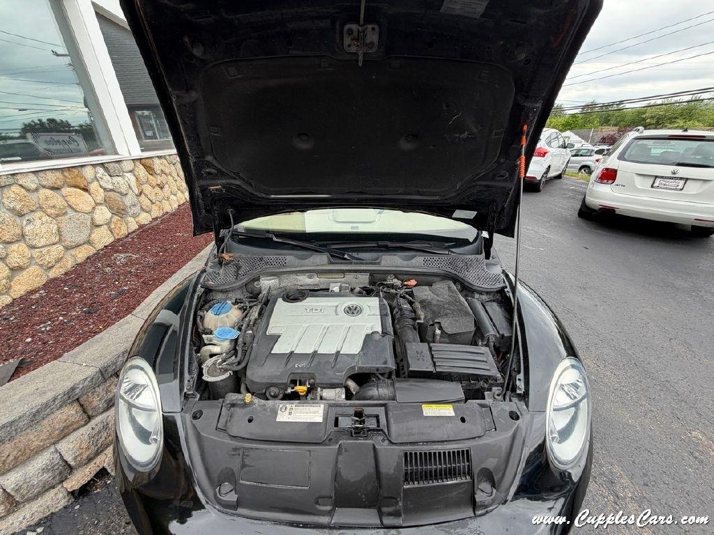 Volkswagen Beetle  2014