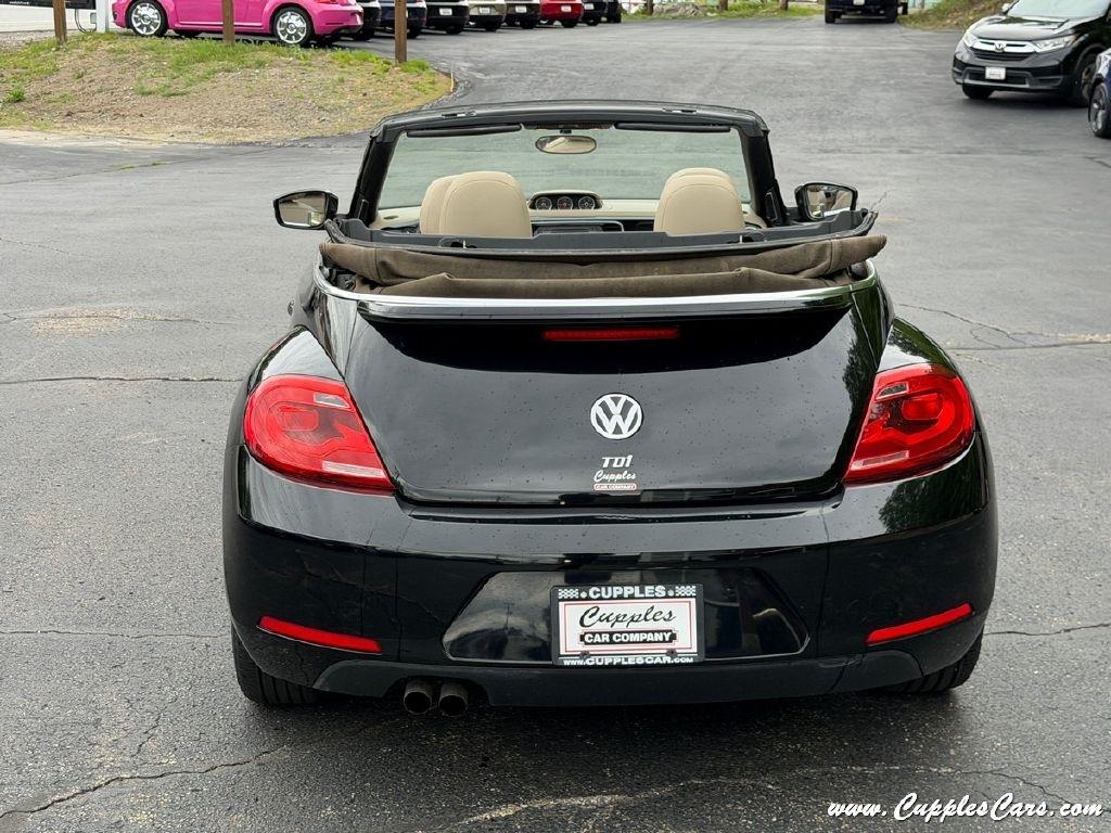 Volkswagen Beetle  2014