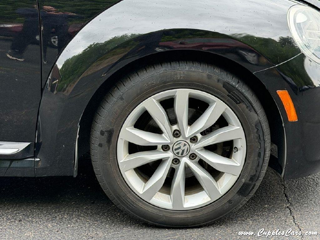 Volkswagen Beetle  2014