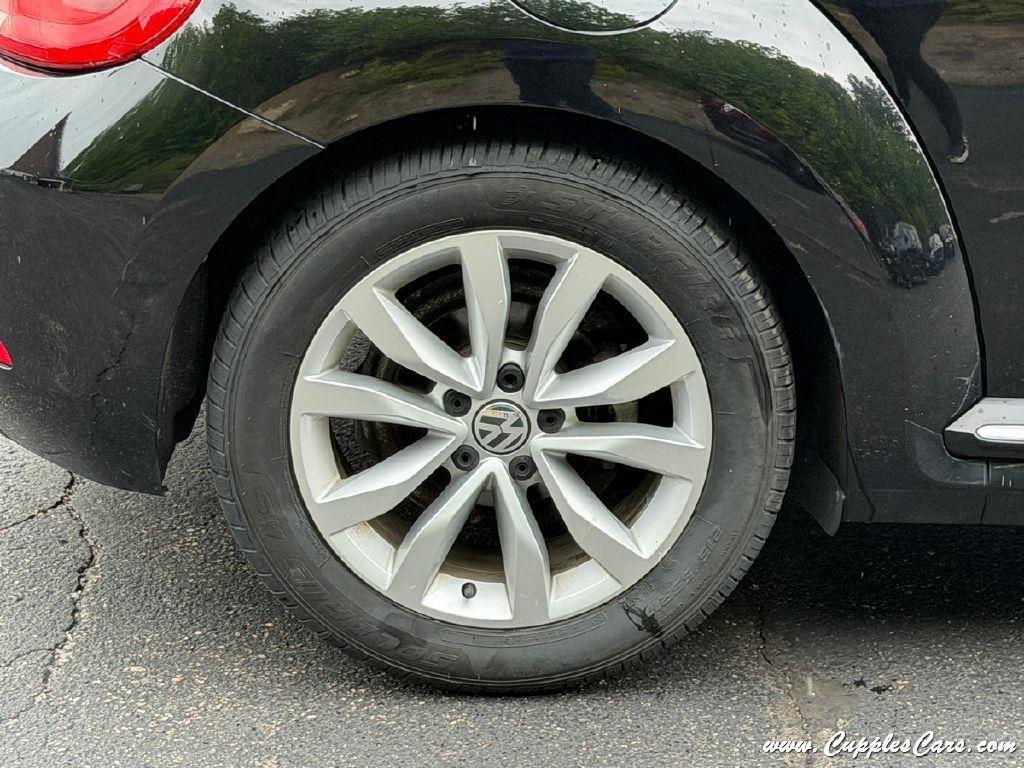 Volkswagen Beetle  2014