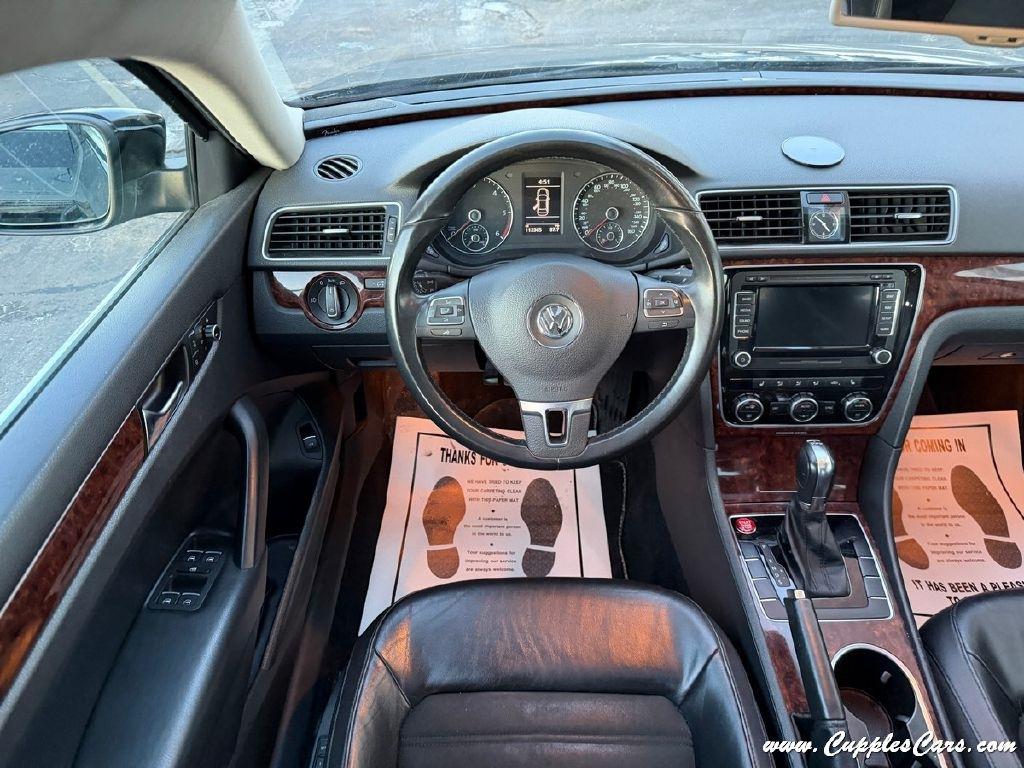 Volkswagen Passat  2013