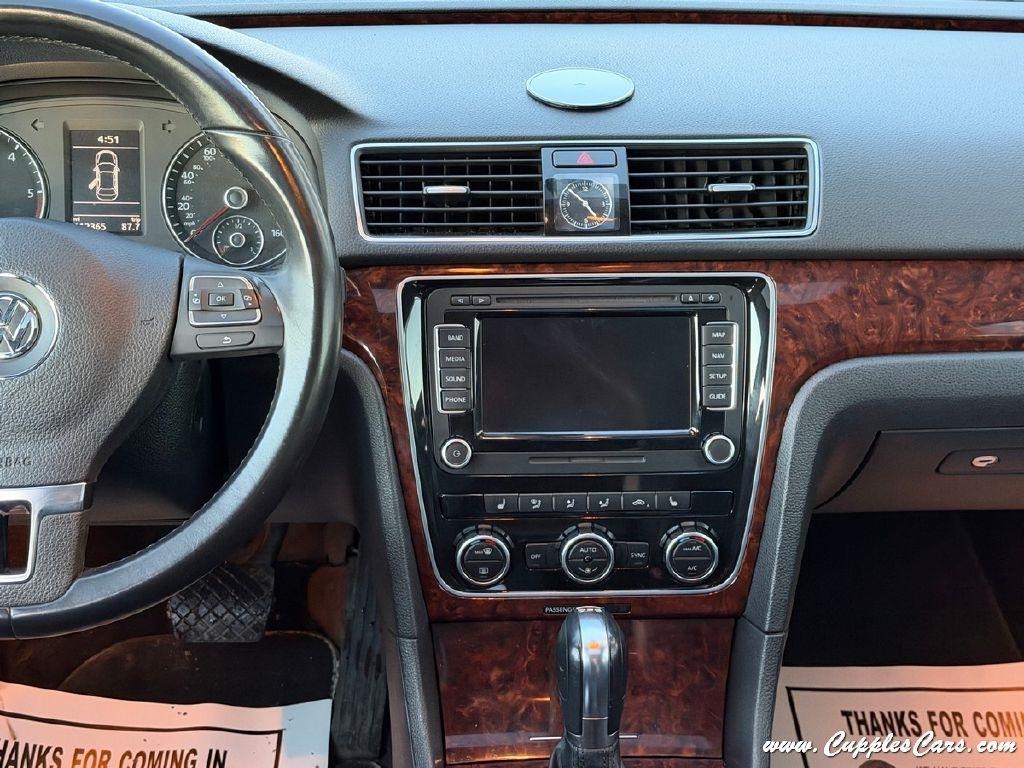 Volkswagen Passat  2013