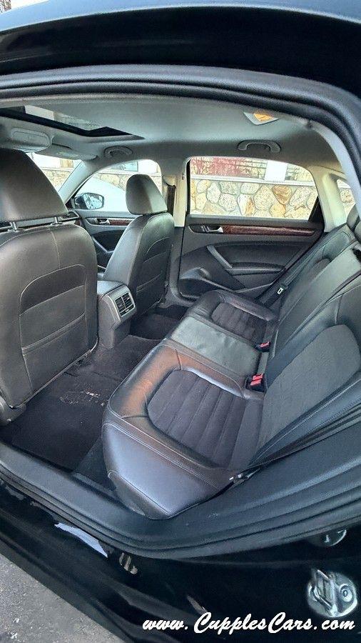 Volkswagen Passat  2013