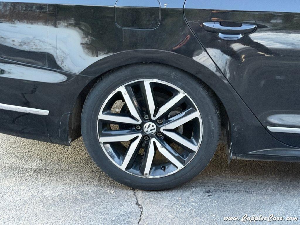 Volkswagen Passat  2013