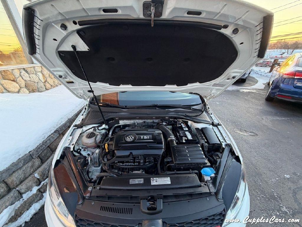 Volkswagen Golf GTI  2017