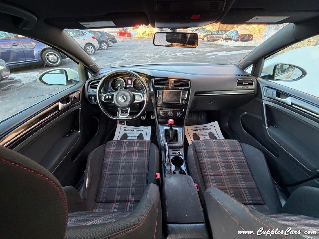 Volkswagen Golf GTI  2017