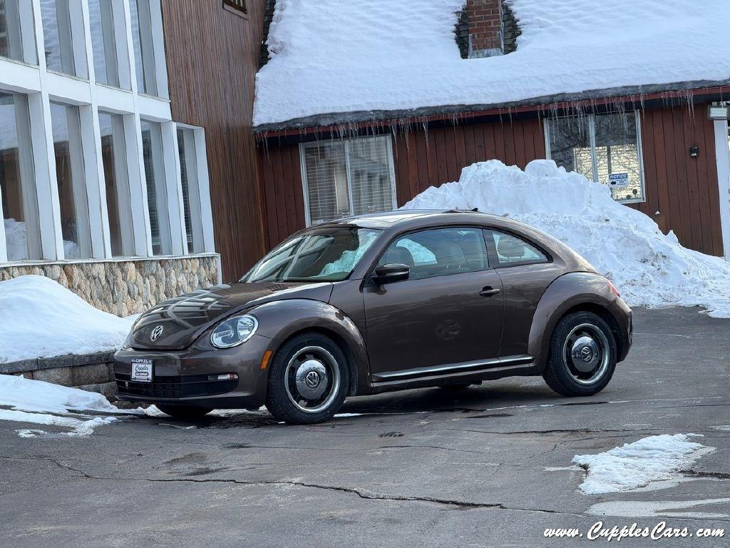 Volkswagen Beetle  2014