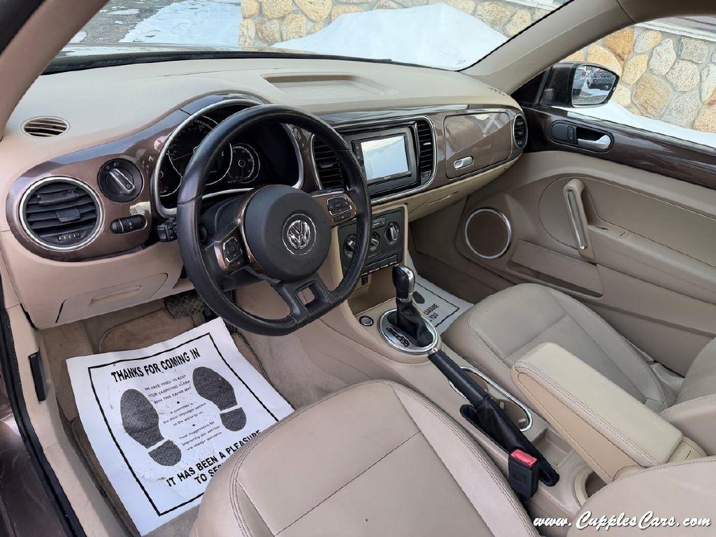 Volkswagen Beetle  2014