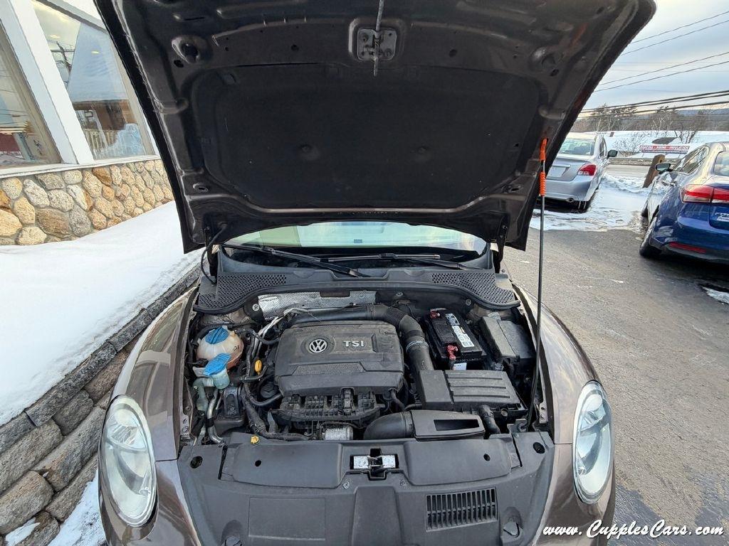 Volkswagen Beetle  2014