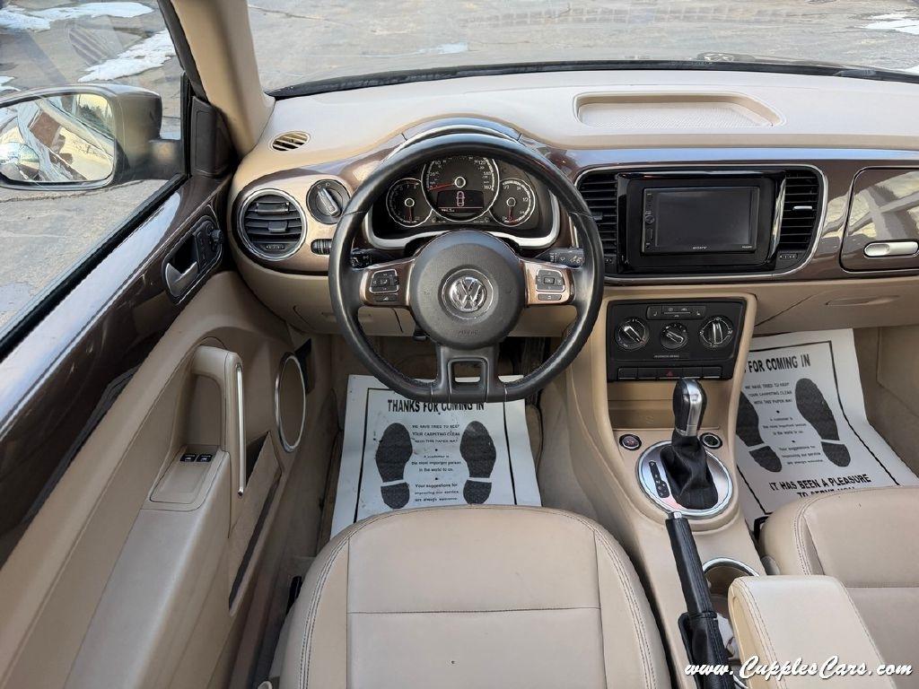 Volkswagen Beetle  2014