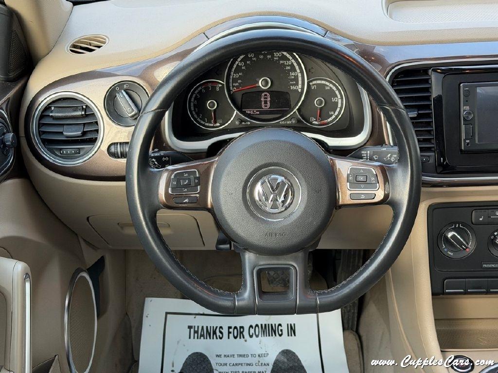 Volkswagen Beetle  2014