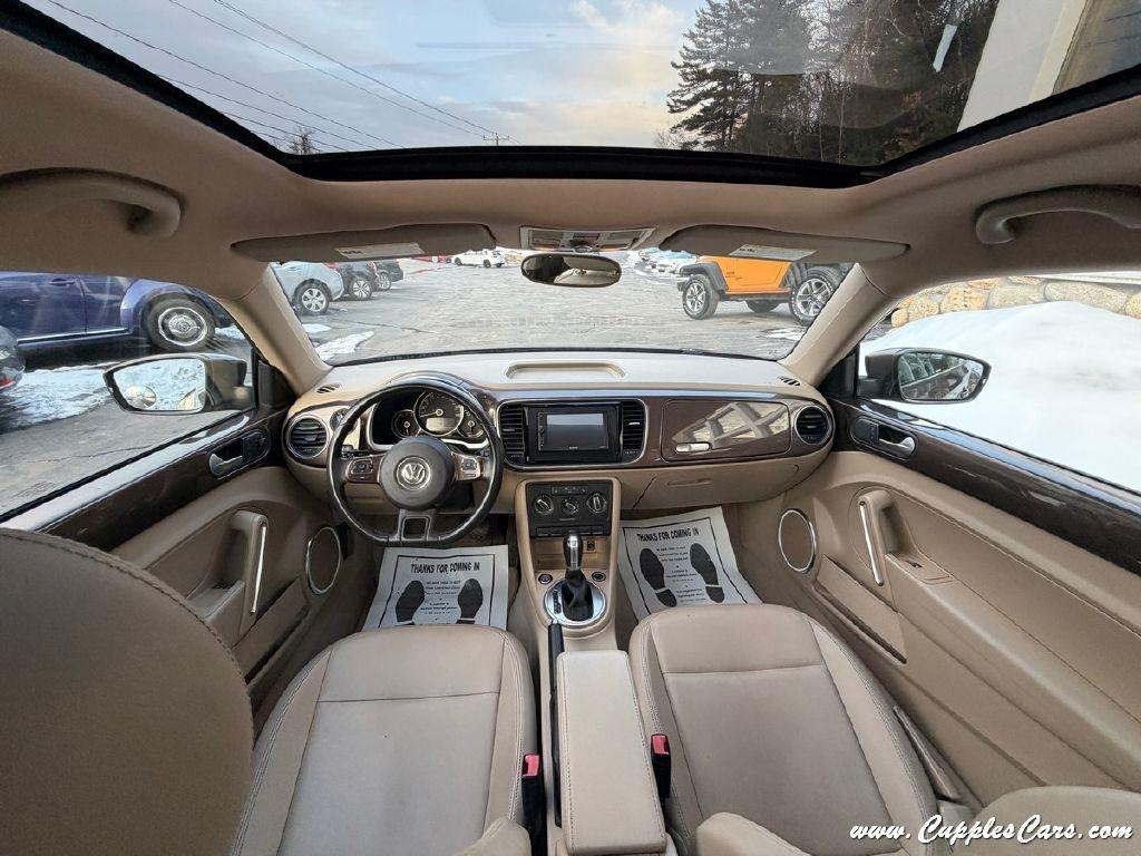 Volkswagen Beetle  2014