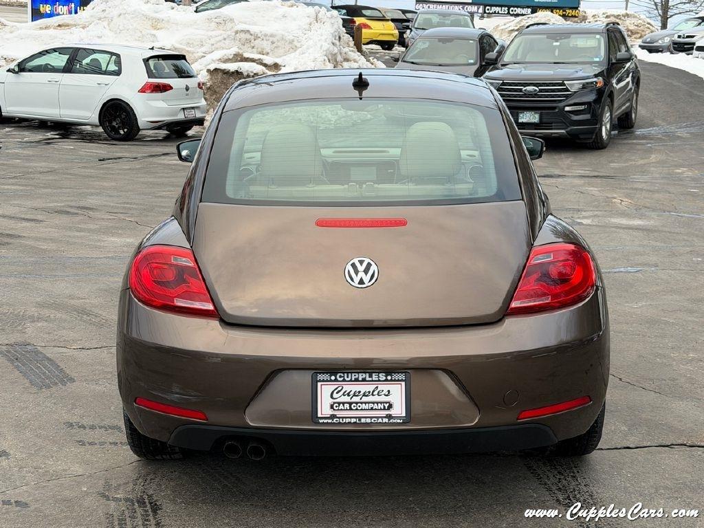Volkswagen Beetle  2014