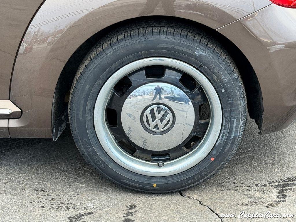 Volkswagen Beetle  2014