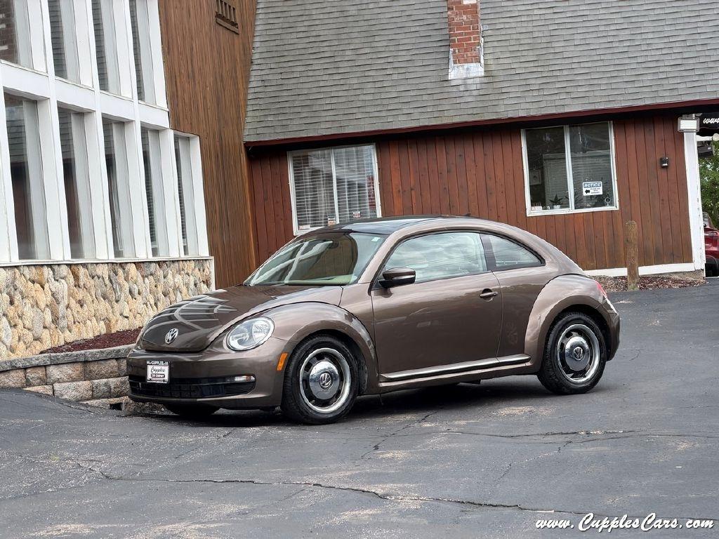Volkswagen Beetle 1.8T 6A w/ Sunroof, Sound & Nav 2014