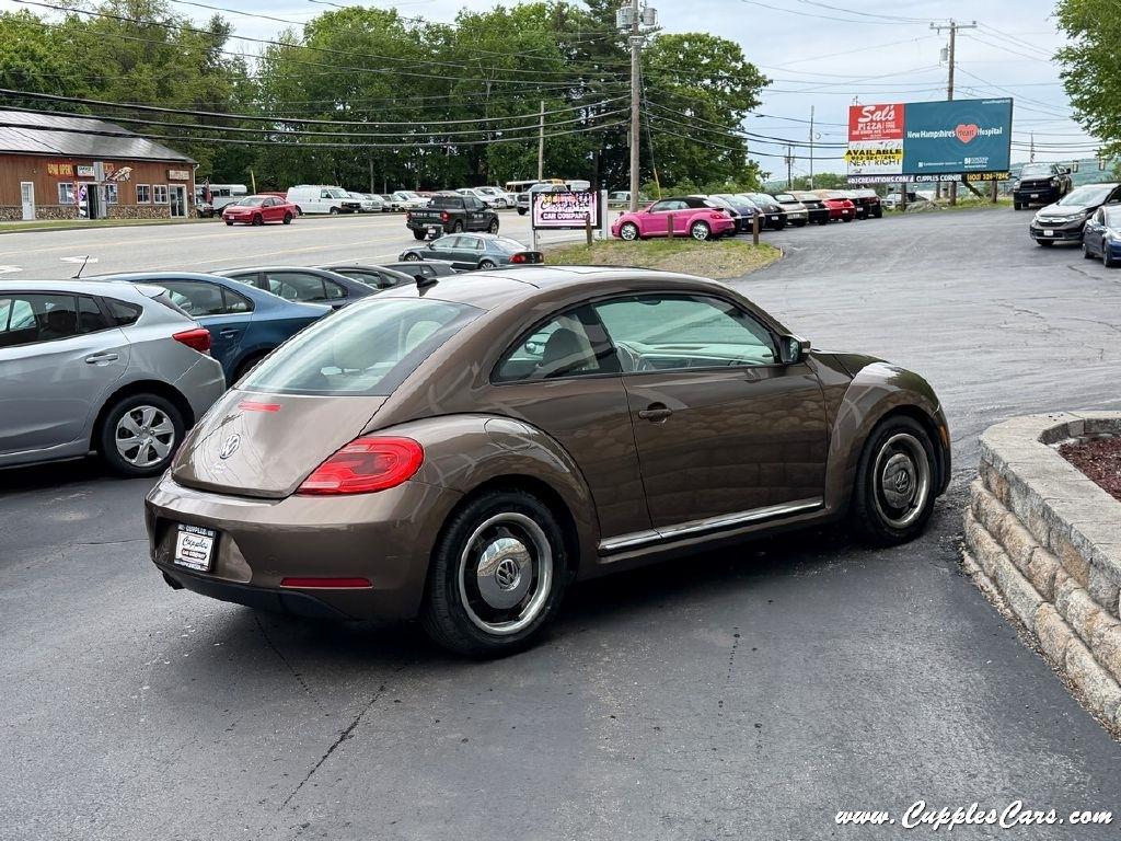 Volkswagen Beetle 1.8T 6A w/ Sunroof, Sound & Nav 2014