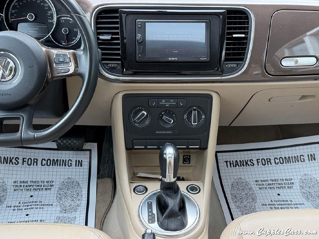Volkswagen Beetle 1.8T 6A w/ Sunroof, Sound & Nav 2014