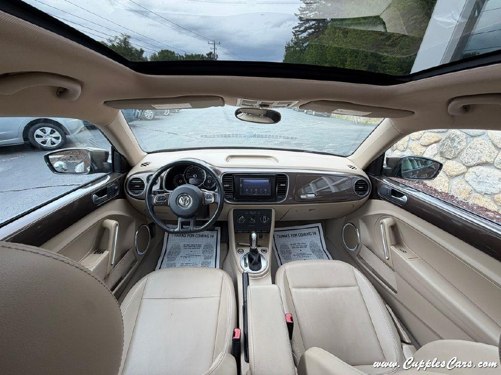 Volkswagen Beetle 1.8T 6A w/ Sunroof, Sound & Nav 2014