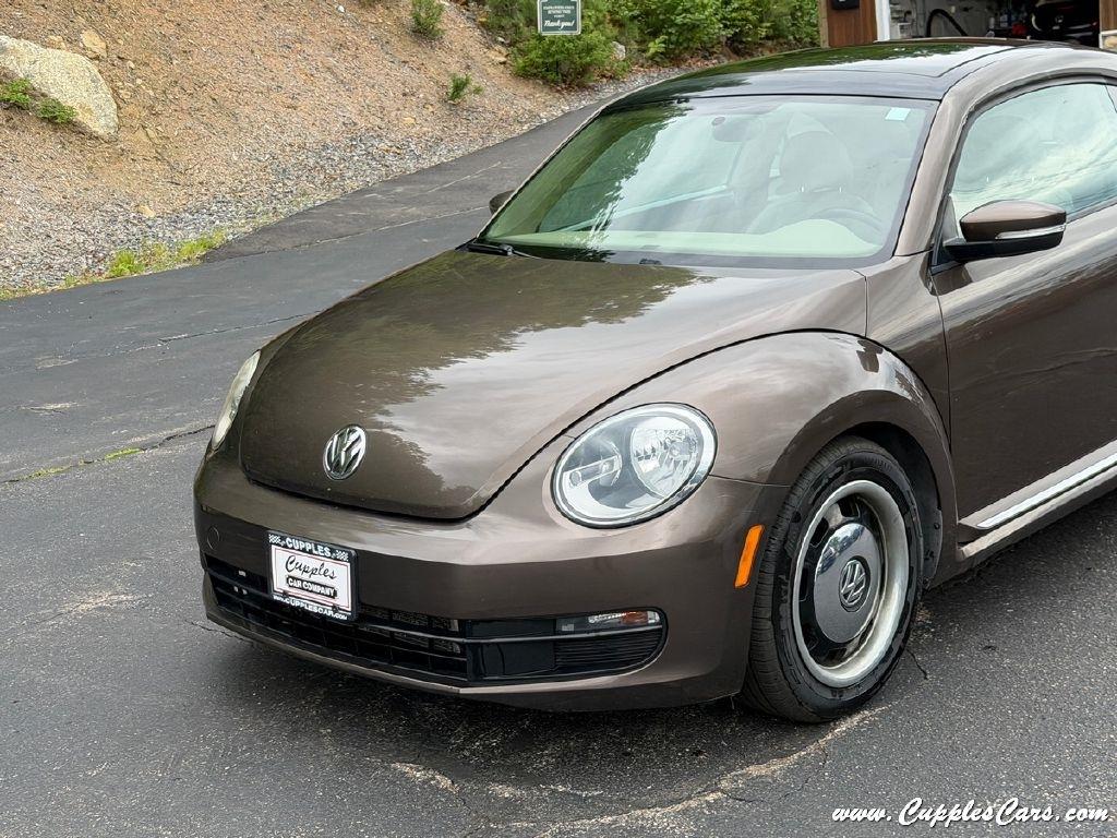 Volkswagen Beetle 1.8T 6A w/ Sunroof, Sound & Nav 2014