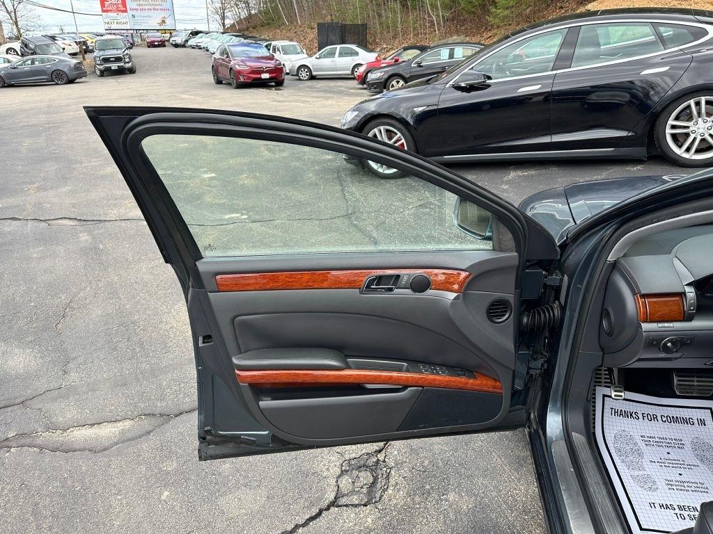 Volkswagen Phaeton  2005