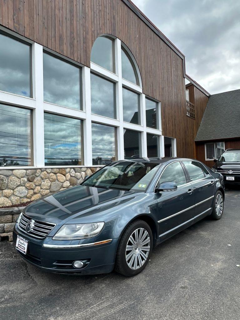 Volkswagen Phaeton  2005