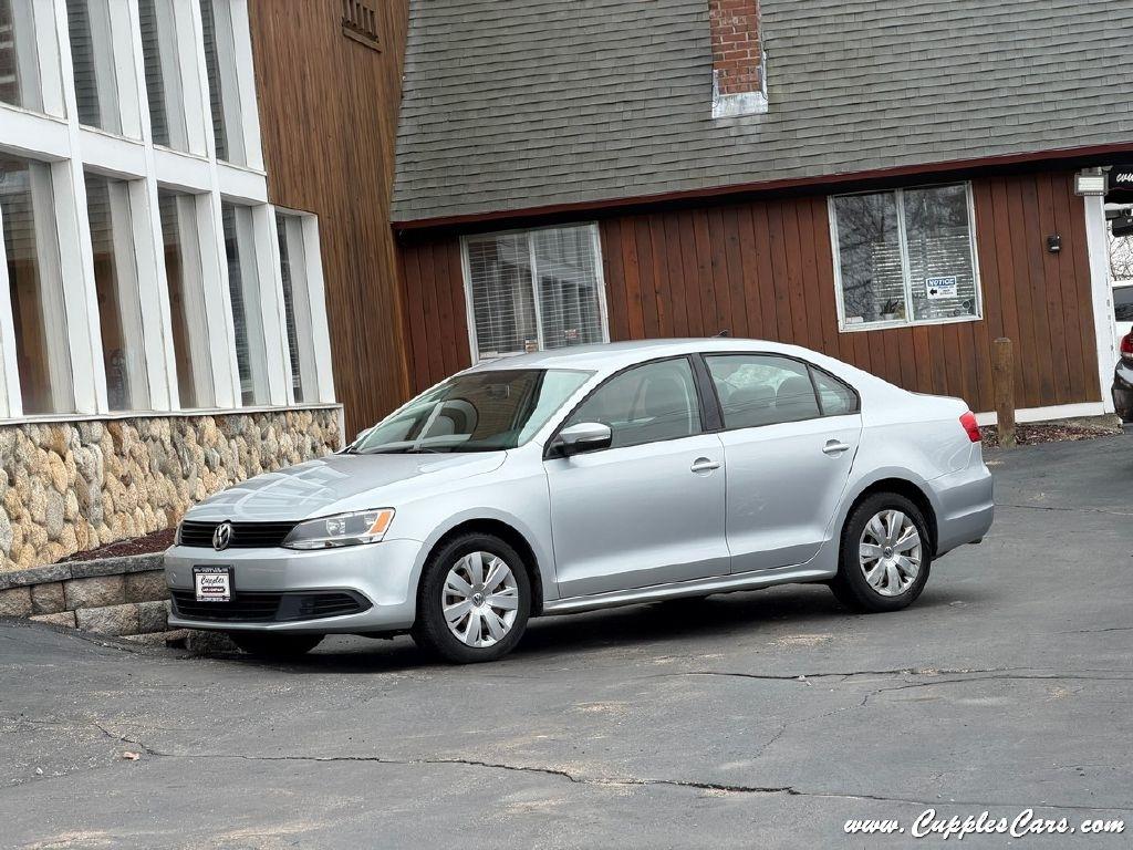 Volkswagen Jetta  2014