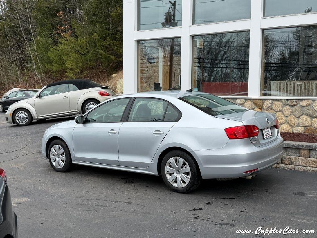 Volkswagen Jetta  2014