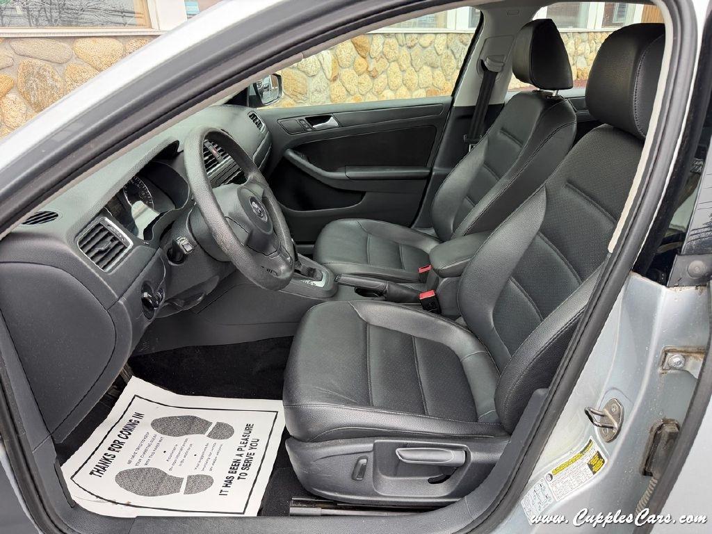 Volkswagen Jetta  2014