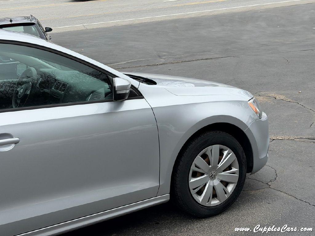 Volkswagen Jetta  2014