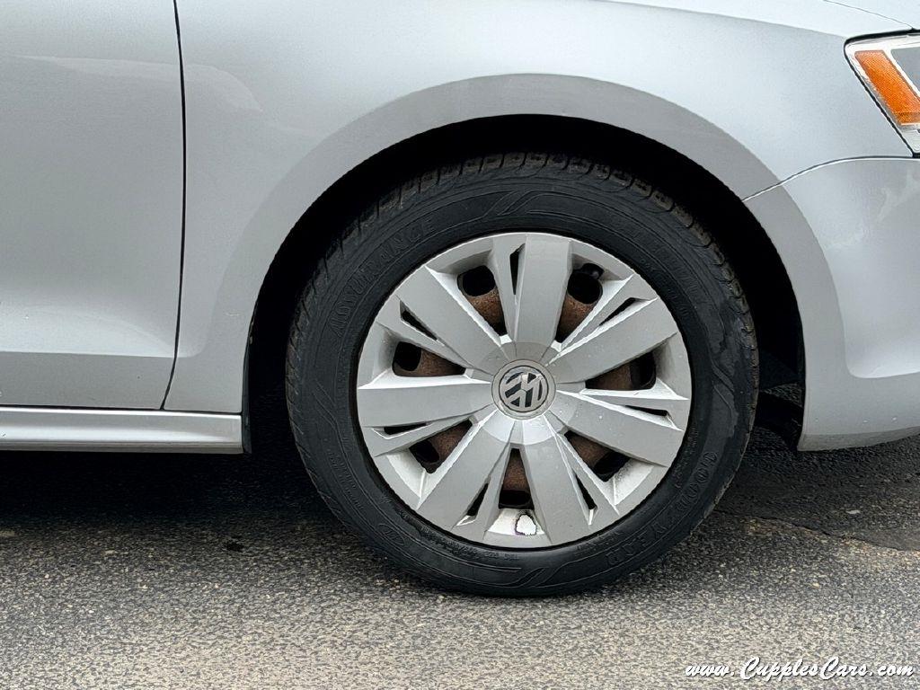 Volkswagen Jetta  2014