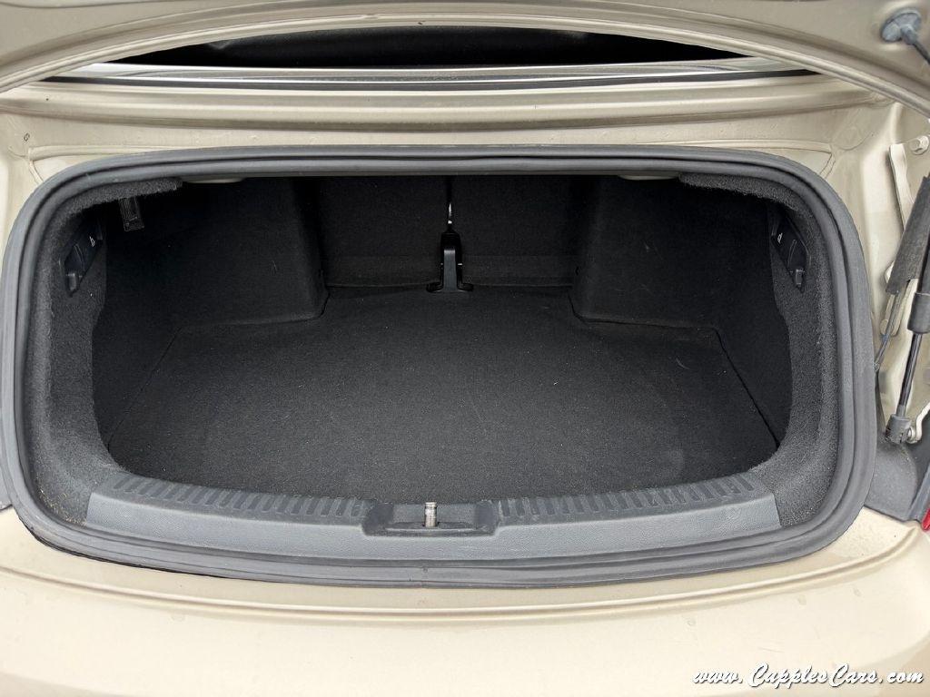 Volkswagen Beetle  2015