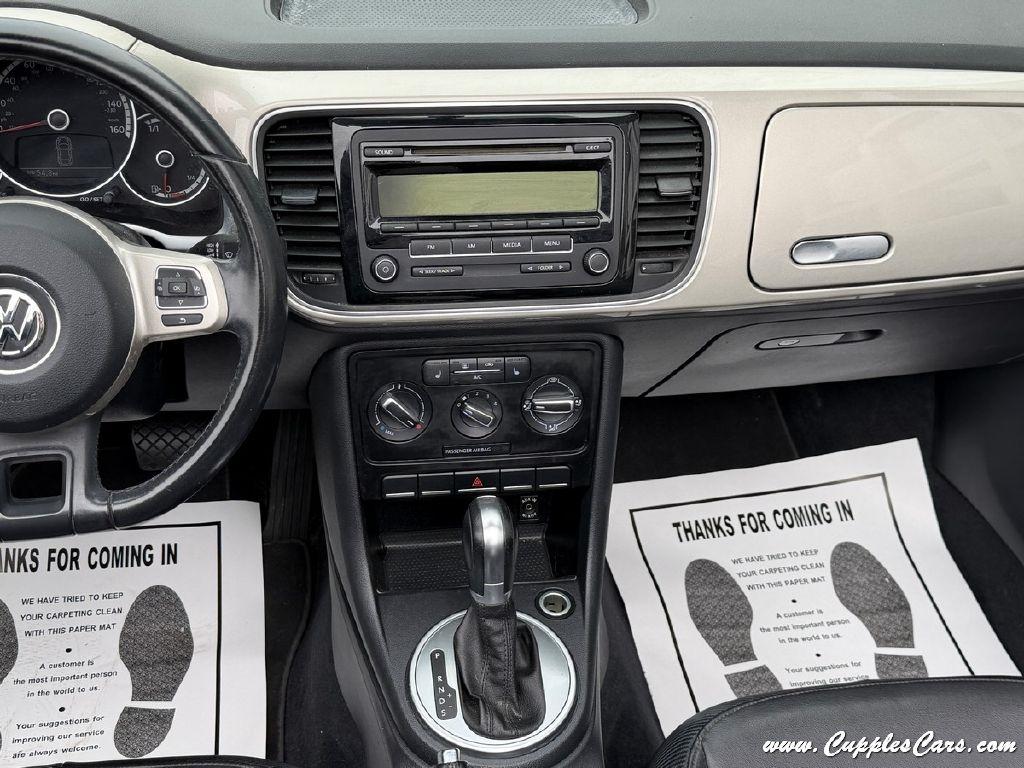 Volkswagen Beetle  2015