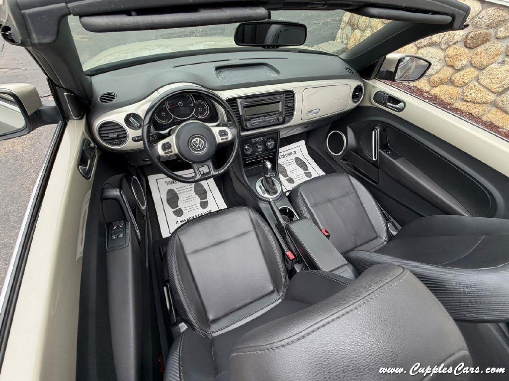 Volkswagen Beetle  2015