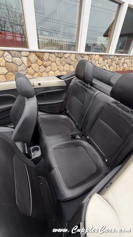 Volkswagen Beetle  2015