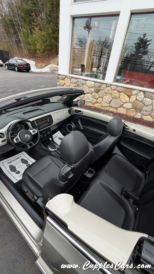 Volkswagen Beetle  2015