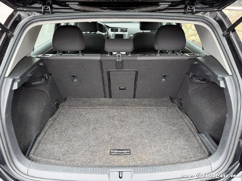 Volkswagen Golf  2016