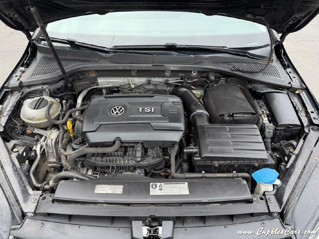Volkswagen Golf  2016