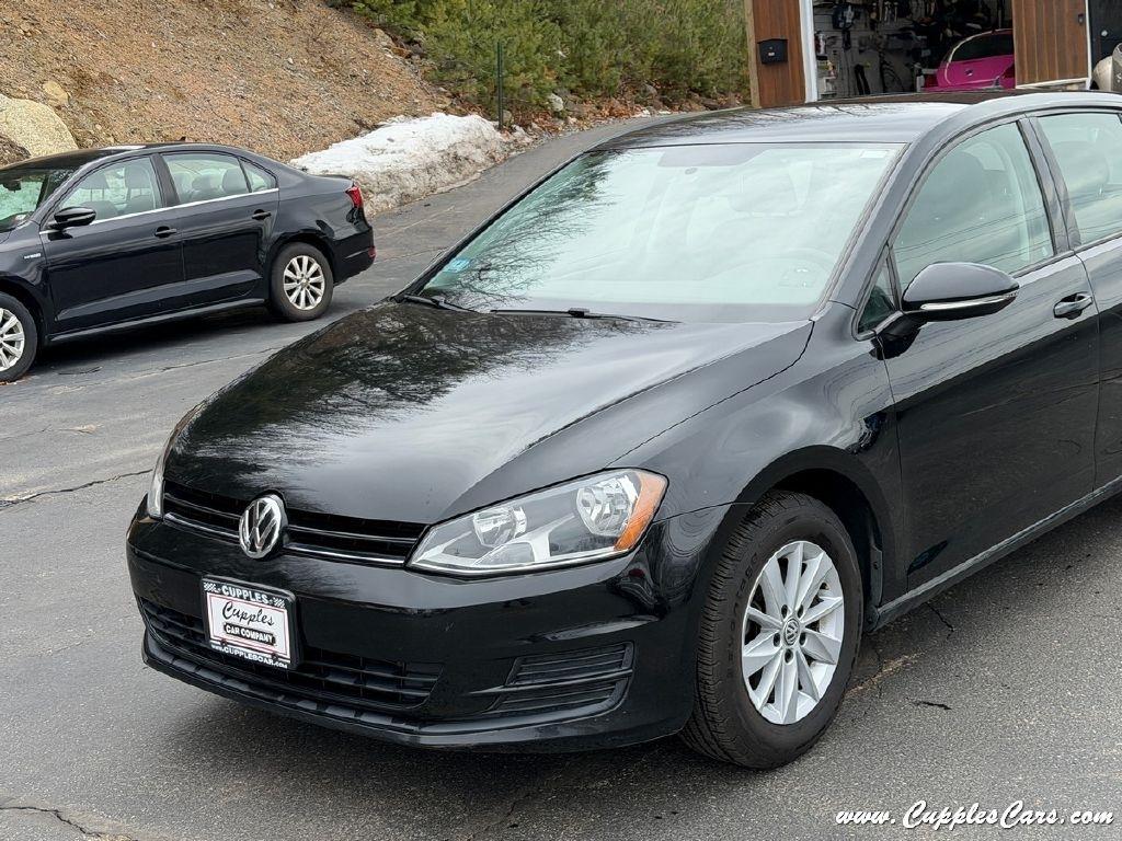 Volkswagen Golf  2016