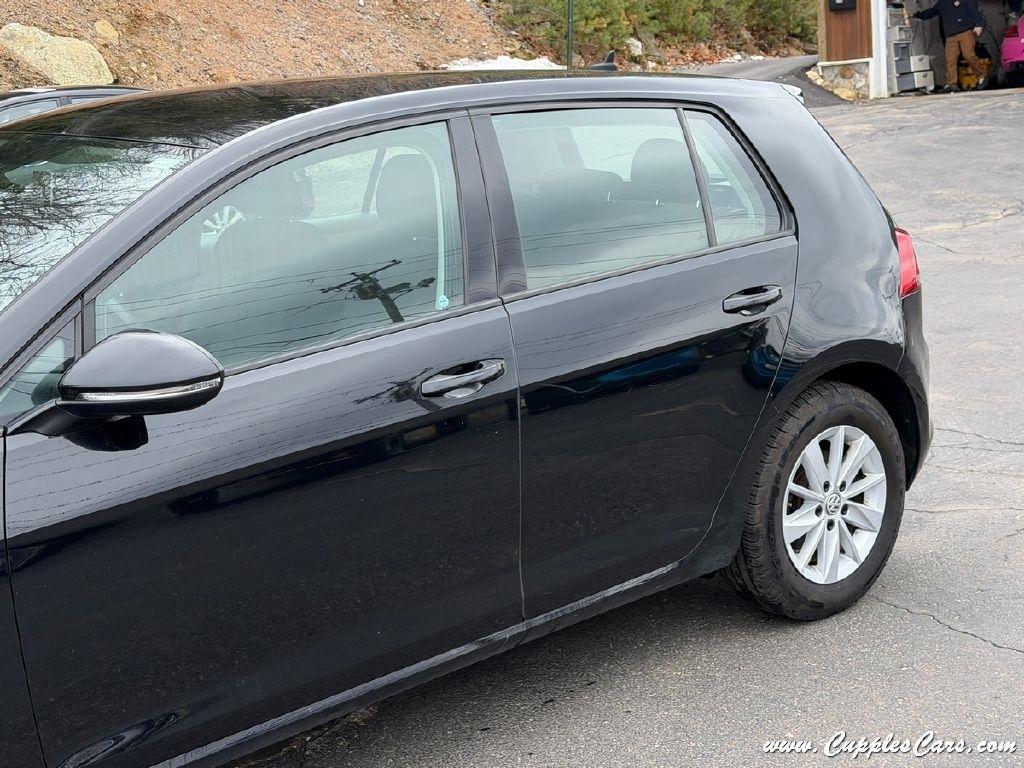 Volkswagen Golf  2016